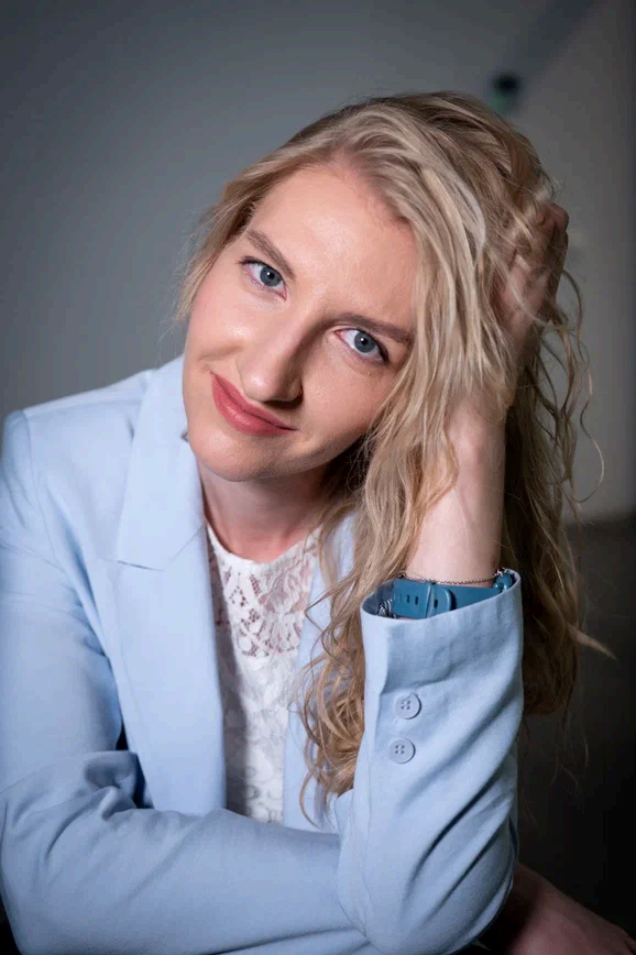Portrait of Tatiana, Digital Product Leader in the Netherlands.